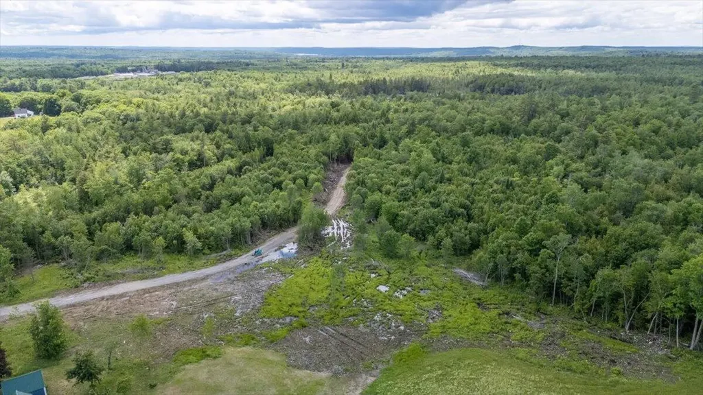 585 Waldoboro Road Washington ME 04574