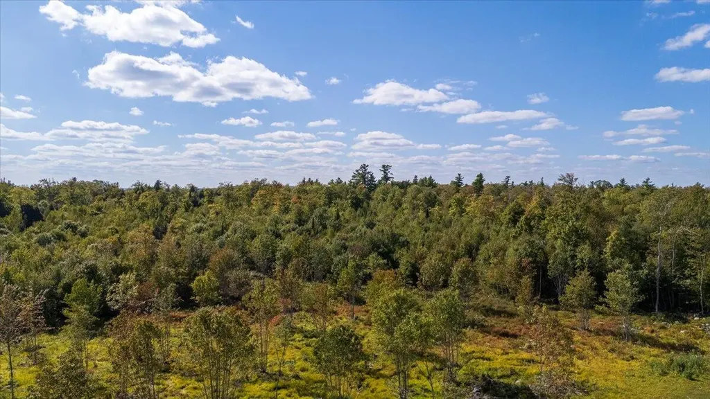 585 Waldoboro Road Washington ME 04574