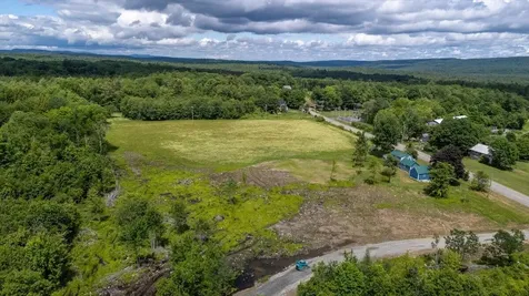 585 Waldoboro Road Washington ME 04574
