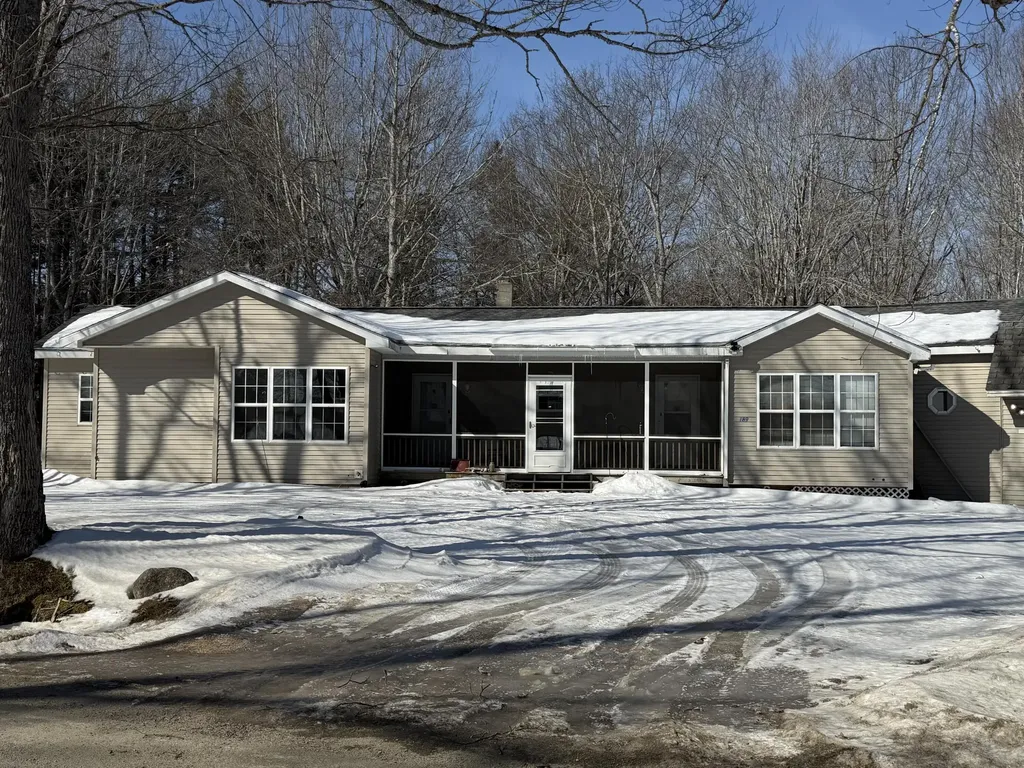 189 Phinney Farm Road Lincoln ME 04457