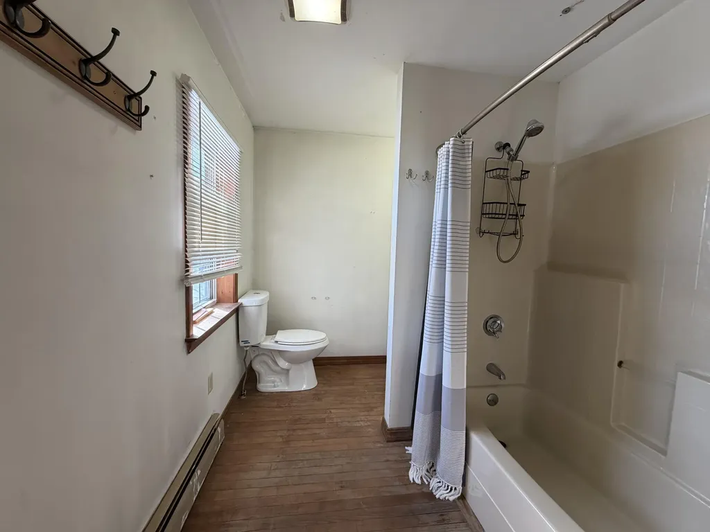 189 Phinney Farm Road Lincoln ME 04457