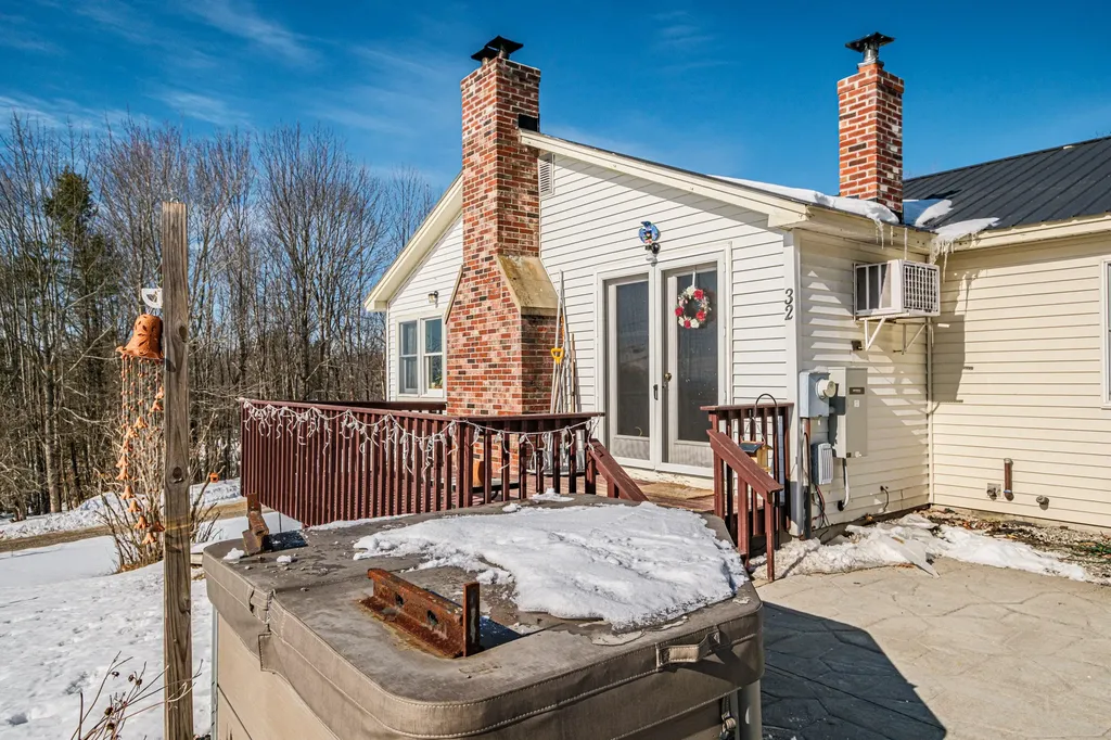 32 Leander Harmon Road Harrison ME 04040