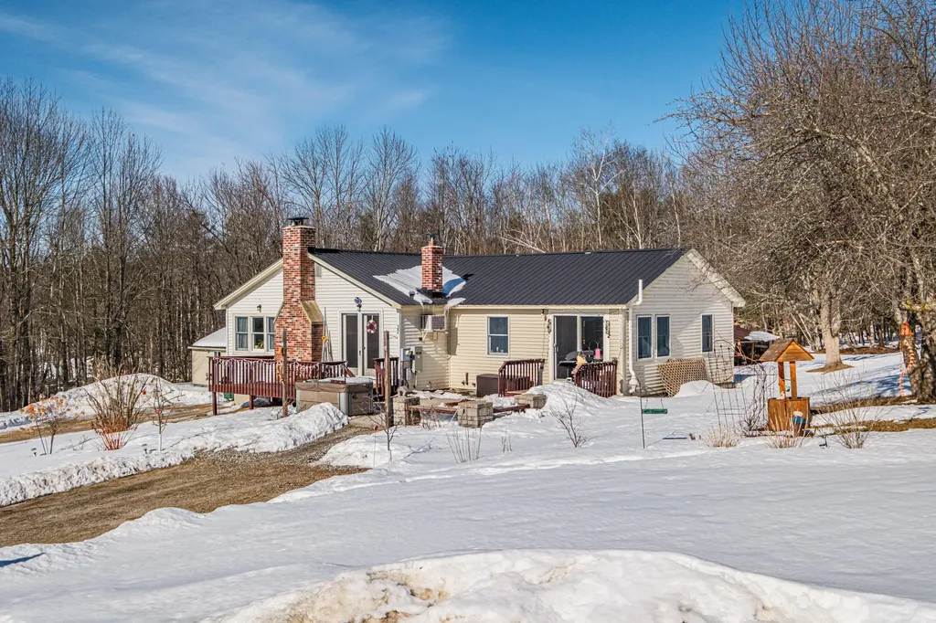 32 Leander Harmon Road Harrison ME 04040