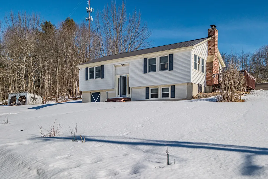 32 Leander Harmon Road Harrison ME 04040