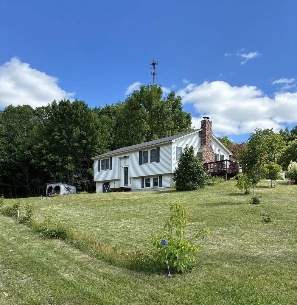 32 Leander Harmon Road Harrison ME 04040