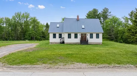 59 Vanner Road Washington ME 04574