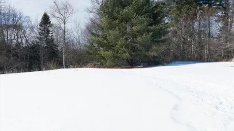 59 Vanner Road Washington ME 04574