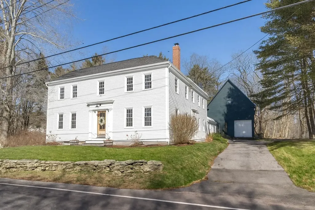 259 Falmouth Road Falmouth ME 04105