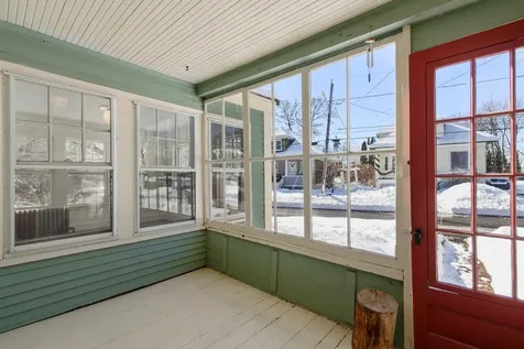 124 Ocean Avenue Portland ME 04103