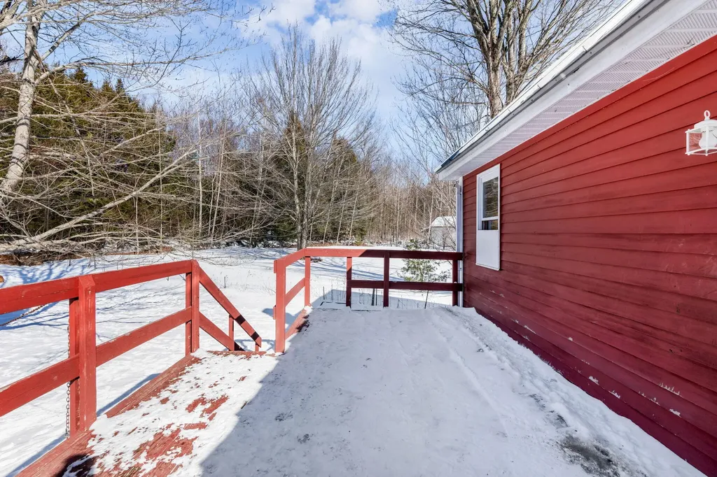 103 Shady Lane Canaan ME 04924