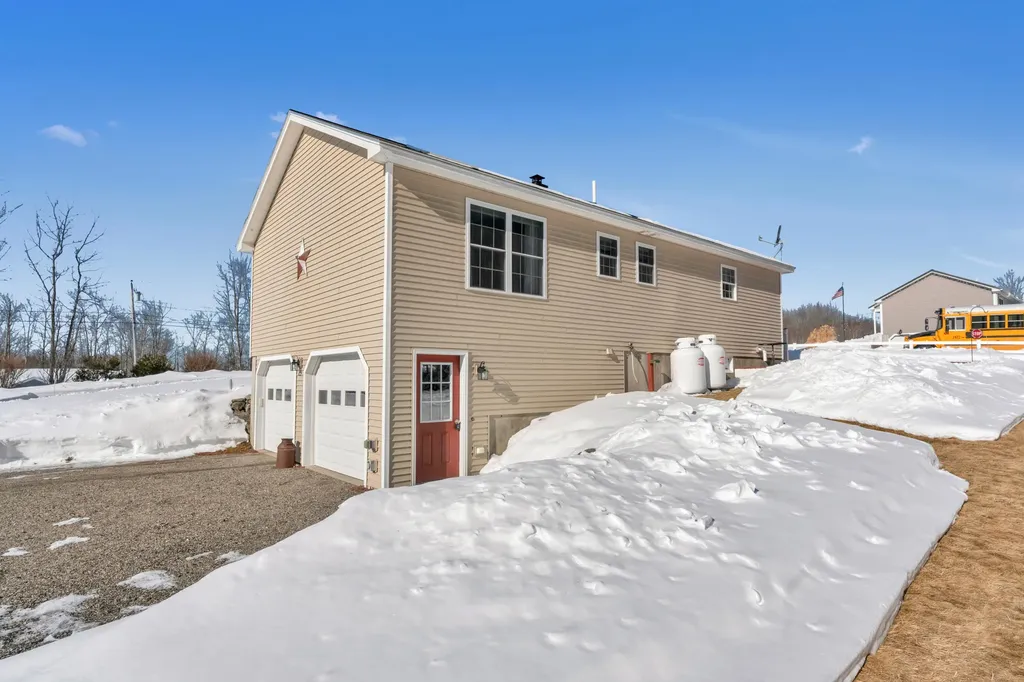 147 Ridley Road Sanford ME 04073