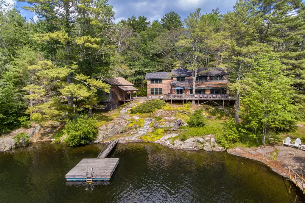 315 Beaucaire Avenue Camden ME 04843