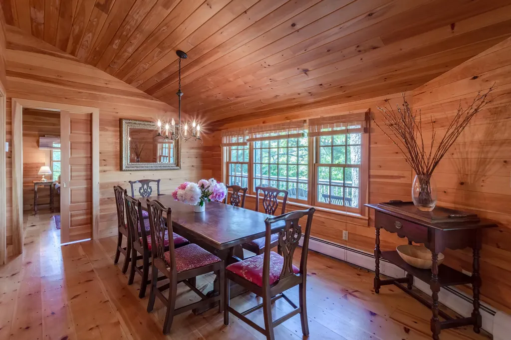 315 Beaucaire Avenue Camden ME 04843