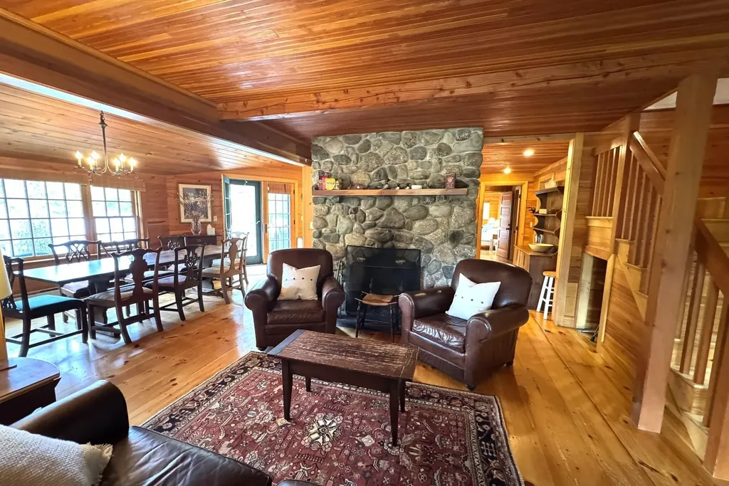 315 Beaucaire Avenue Camden ME 04843