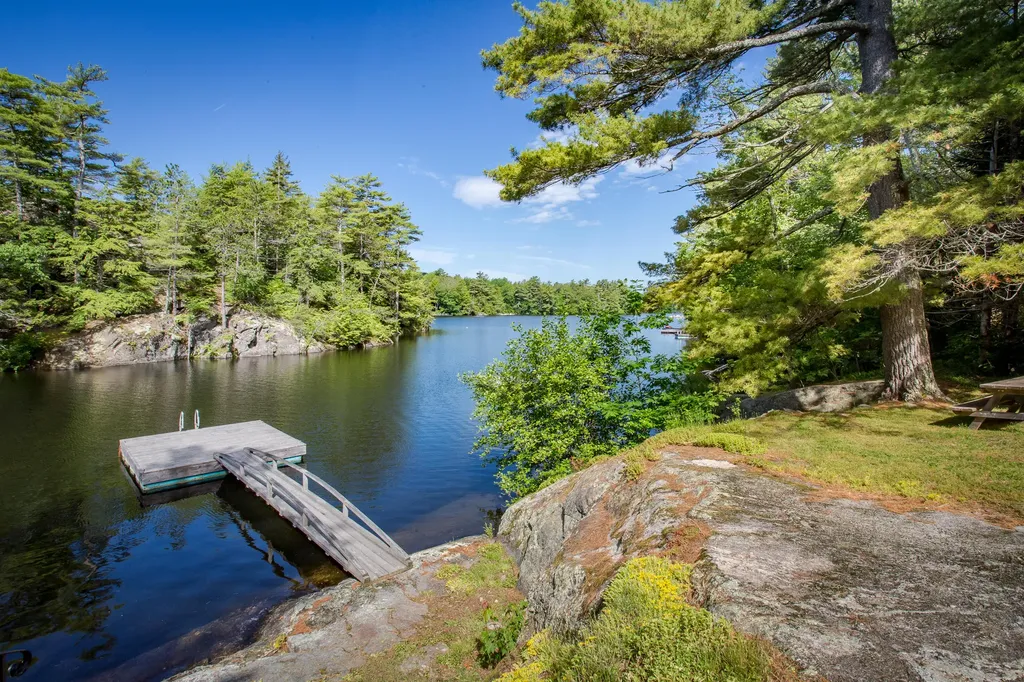 315 Beaucaire Avenue Camden ME 04843