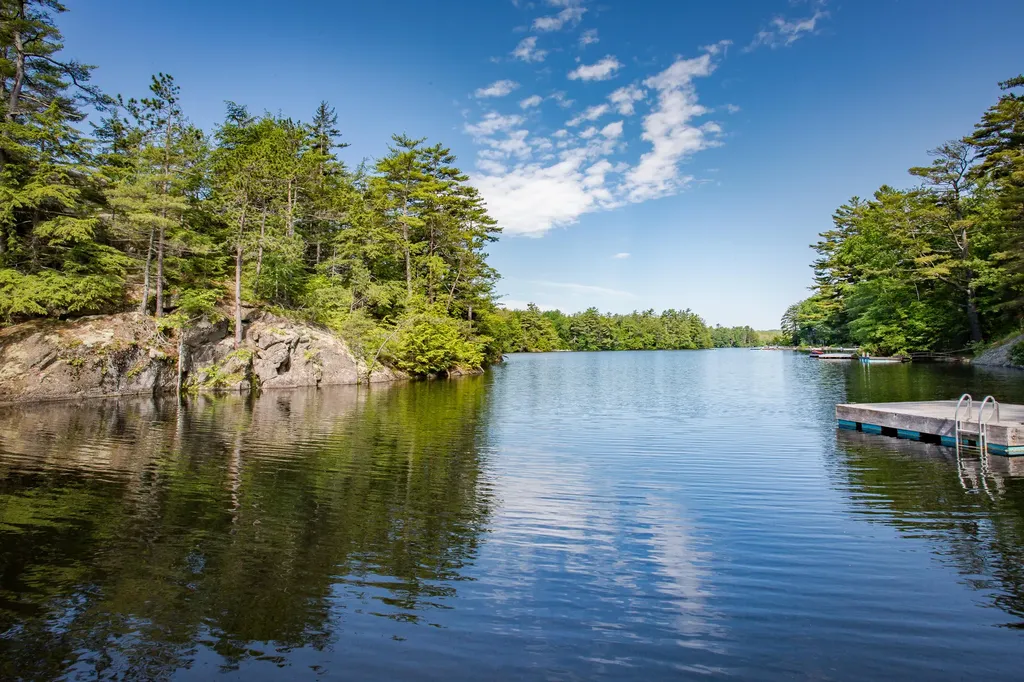315 Beaucaire Avenue Camden ME 04843