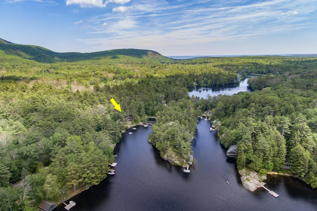 315 Beaucaire Avenue Camden ME 04843