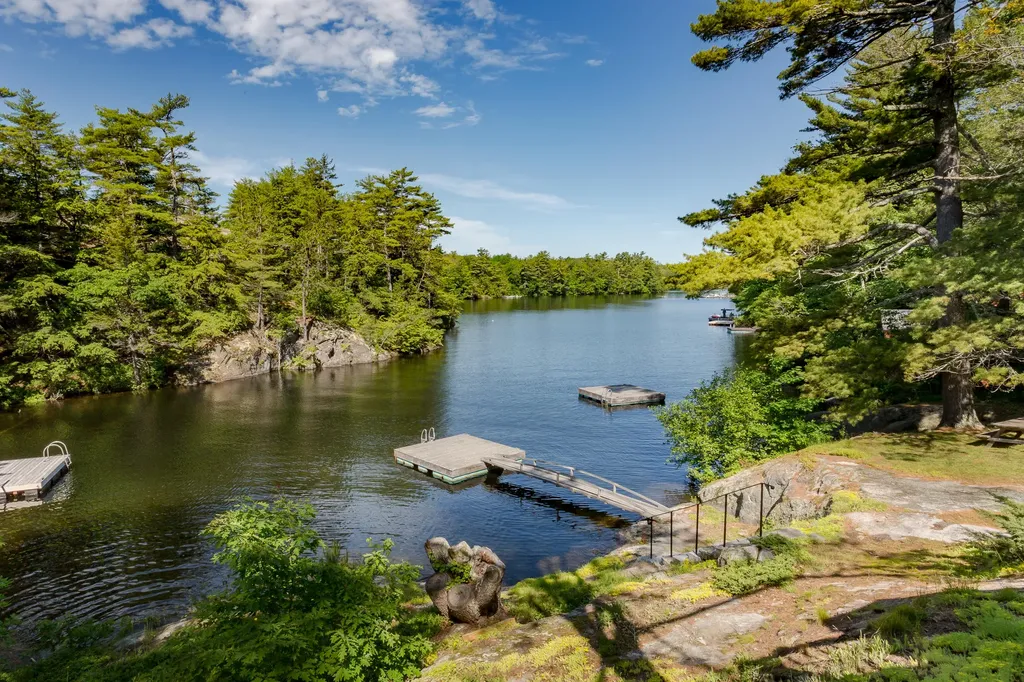 315 Beaucaire Avenue Camden ME 04843