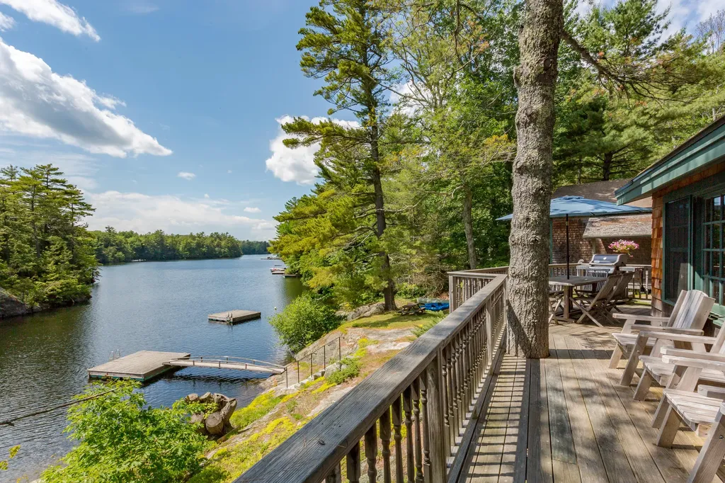 315 Beaucaire Avenue Camden ME 04843