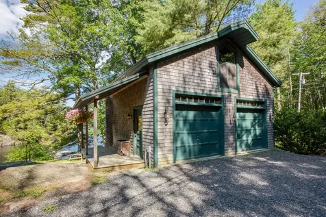 315 Beaucaire Avenue Camden ME 04843