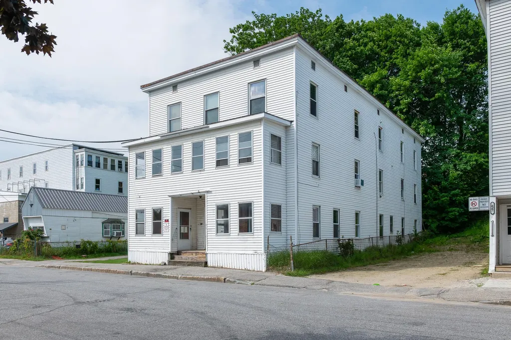 323 Cumberland Street Rumford ME 04276