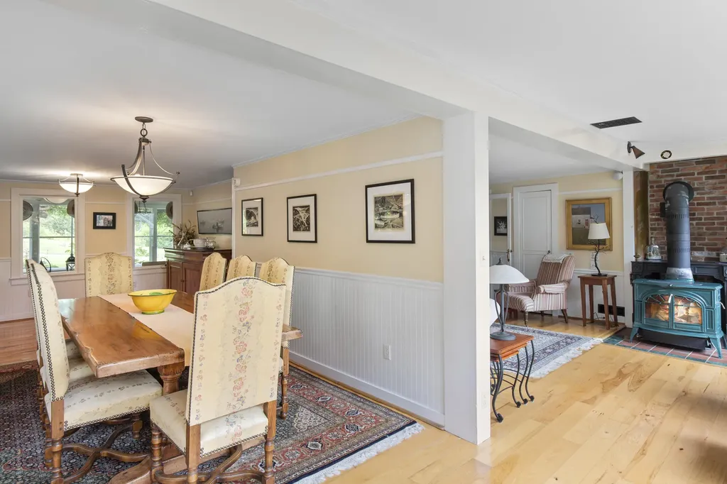 48 Sea Street Rockport ME 04856