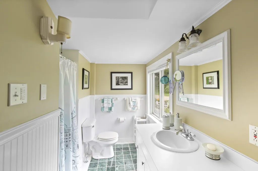 48 Sea Street Rockport ME 04856