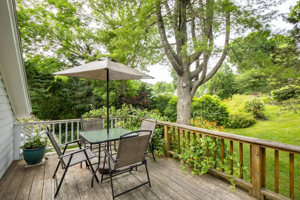 48 Sea Street Rockport ME 04856