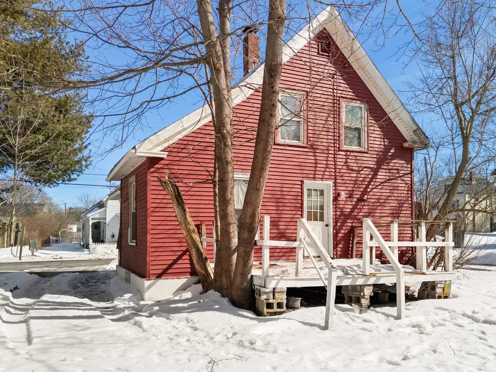 6 Purchase Street Rockland ME 04841