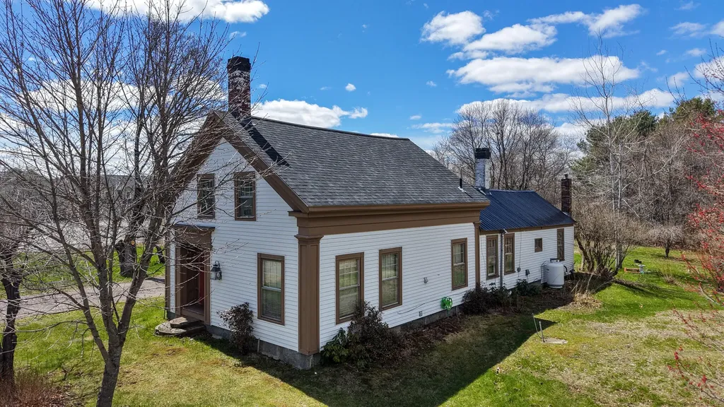 845 River Road Orrington ME 04474
