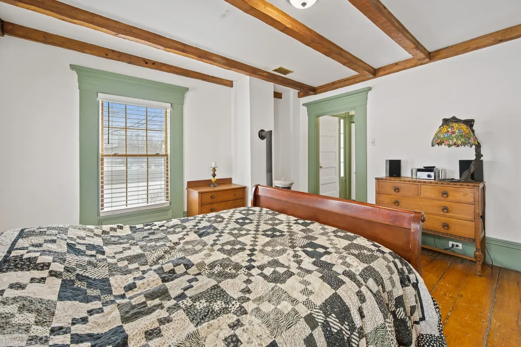 845 River Road Orrington ME 04474