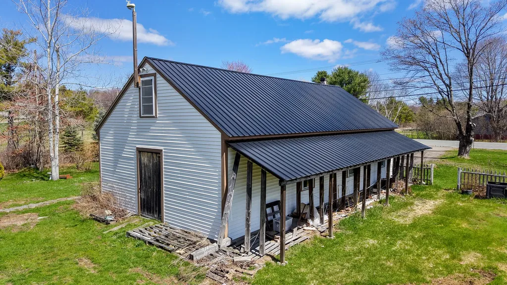 845 River Road Orrington ME 04474