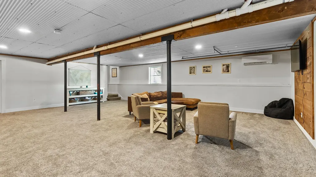 125 Shaw Hill Road Hampden ME 04444
