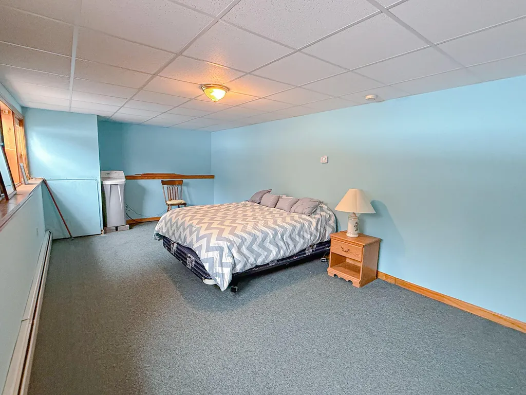 2094 Glenwood Avenue Hermon ME 04401