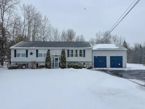 2094 Glenwood Avenue Hermon ME 04401
