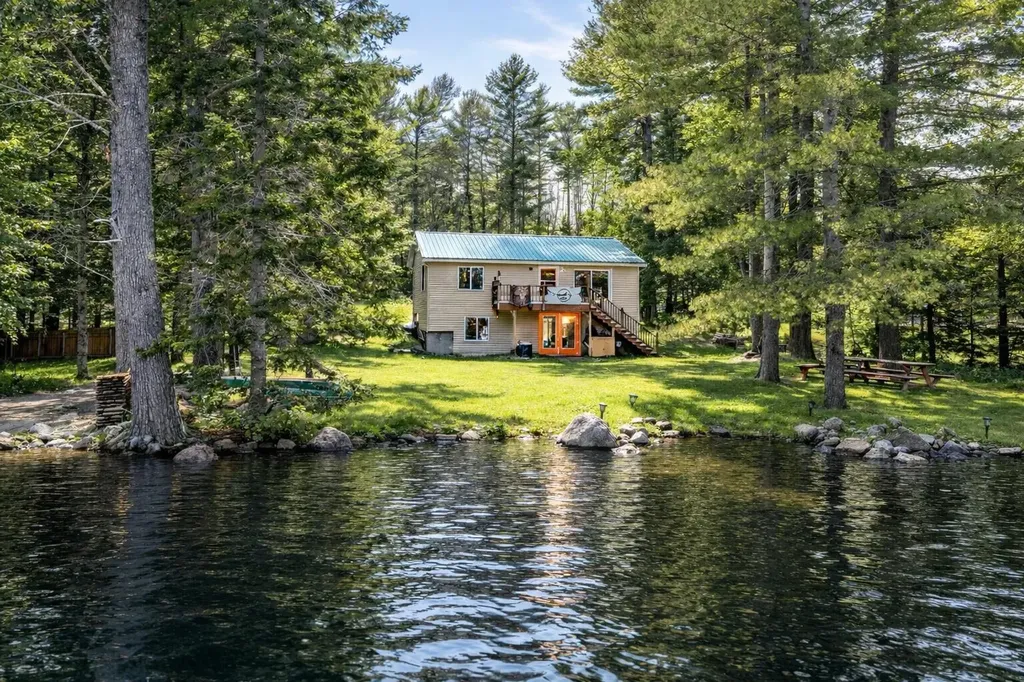 193 Scotts Point Road Clifton ME 04428