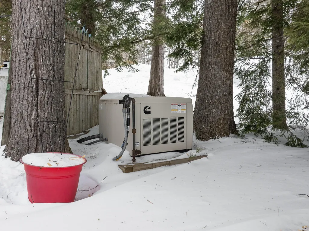 193 Scotts Point Road Clifton ME 04428