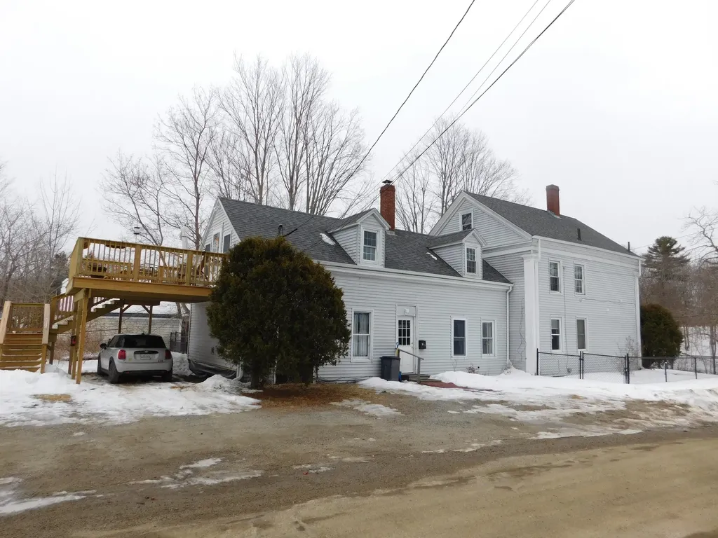25 Central Street Ellsworth ME 04605