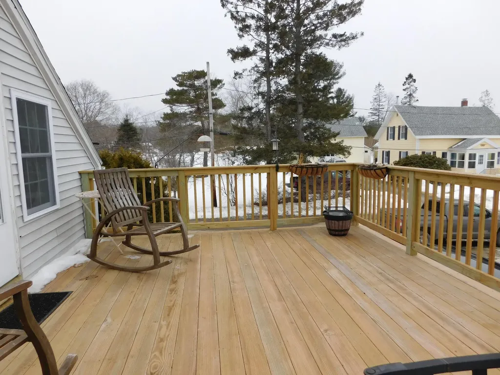 25 Central Street Ellsworth ME 04605