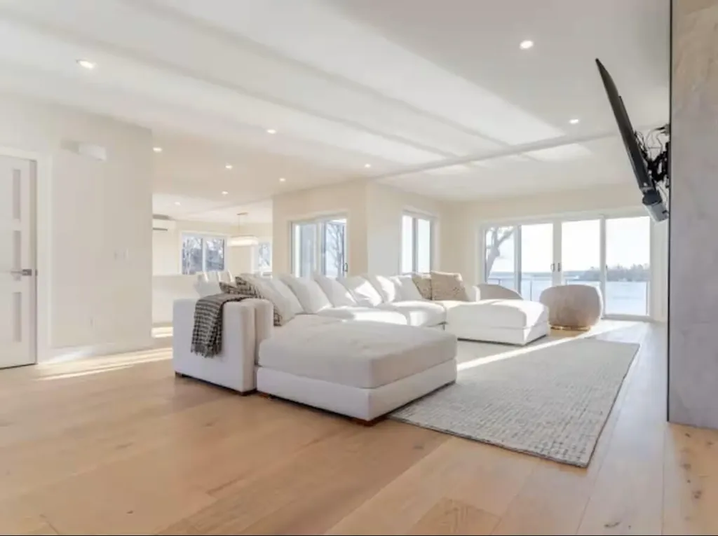 70 Maquoit Drive Freeport ME 04032