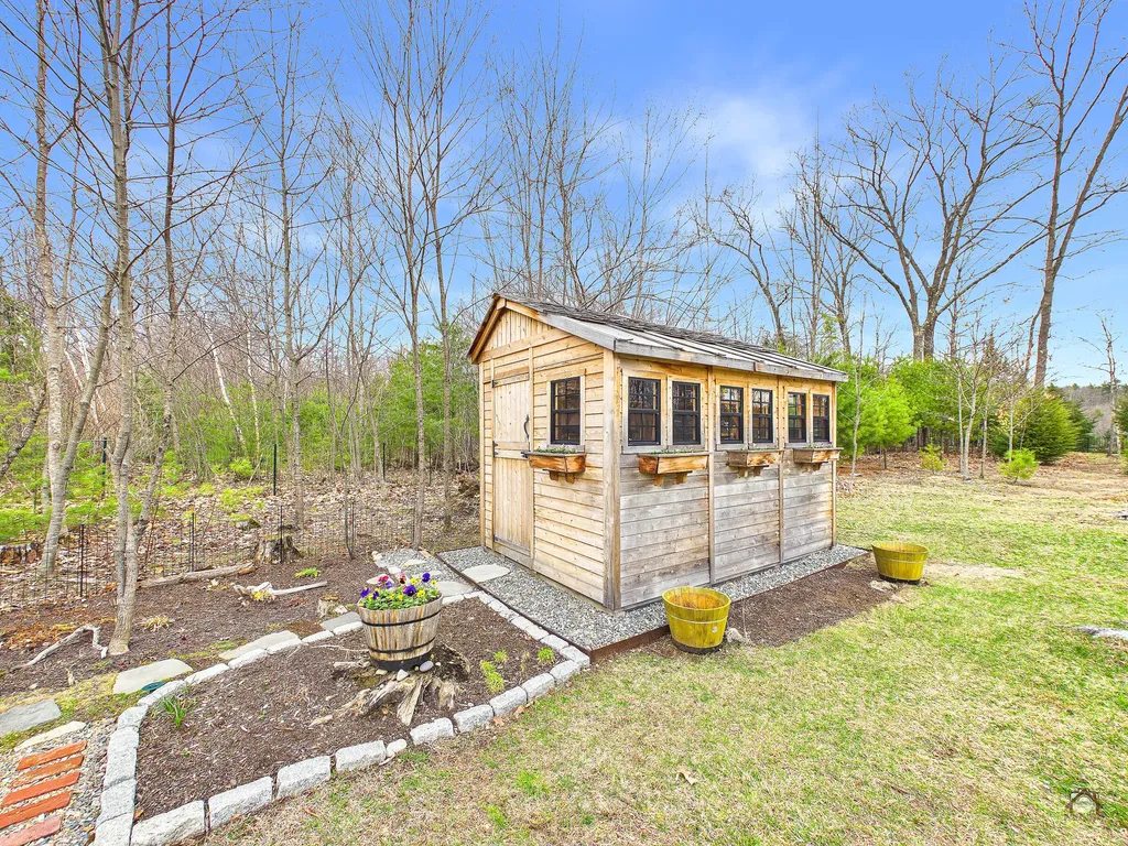 49 Valley Dale Drive Skowhegan ME 04976