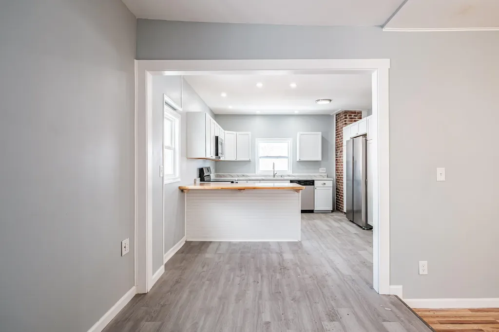 74 Lincoln Avenue Rumford ME 04276