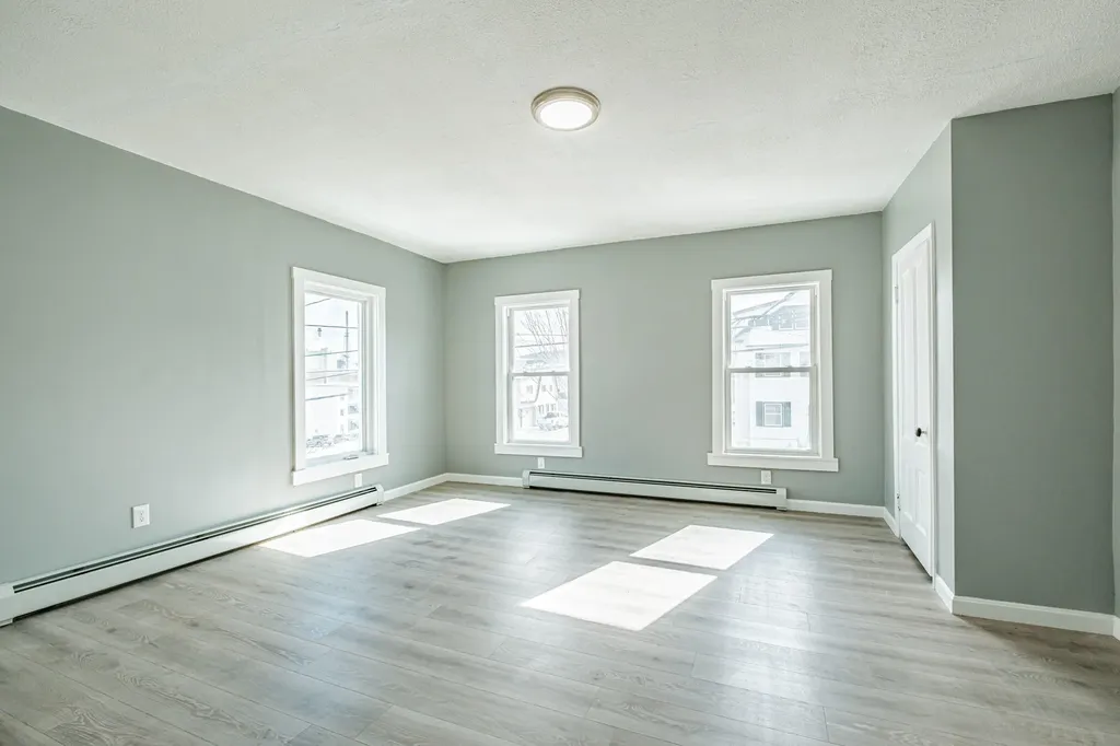 74 Lincoln Avenue Rumford ME 04276