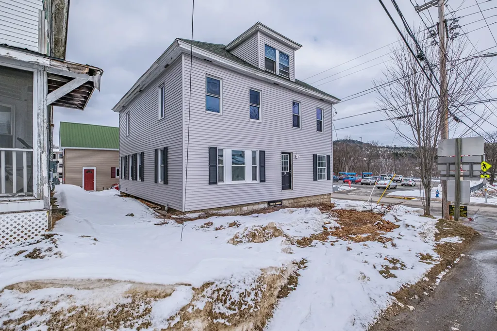74 Lincoln Avenue Rumford ME 04276