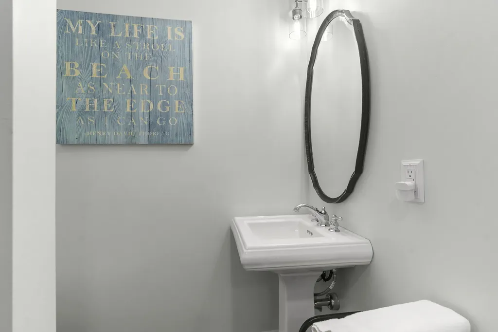 304 Eddy Road Edgecomb ME 04556