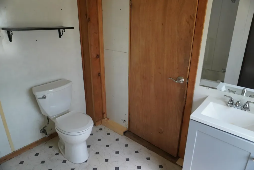 1047 Valley Road Waterford ME 04088