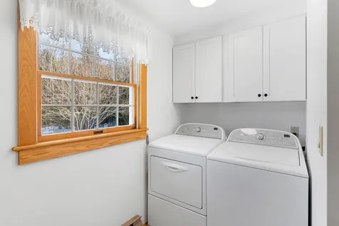 156 Scraggle Point Road Saint George ME 04860