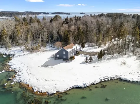 156 Scraggle Point Road Saint George ME 04860