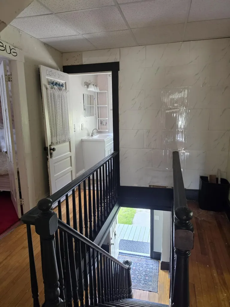 900 Main Street Calais ME 04619