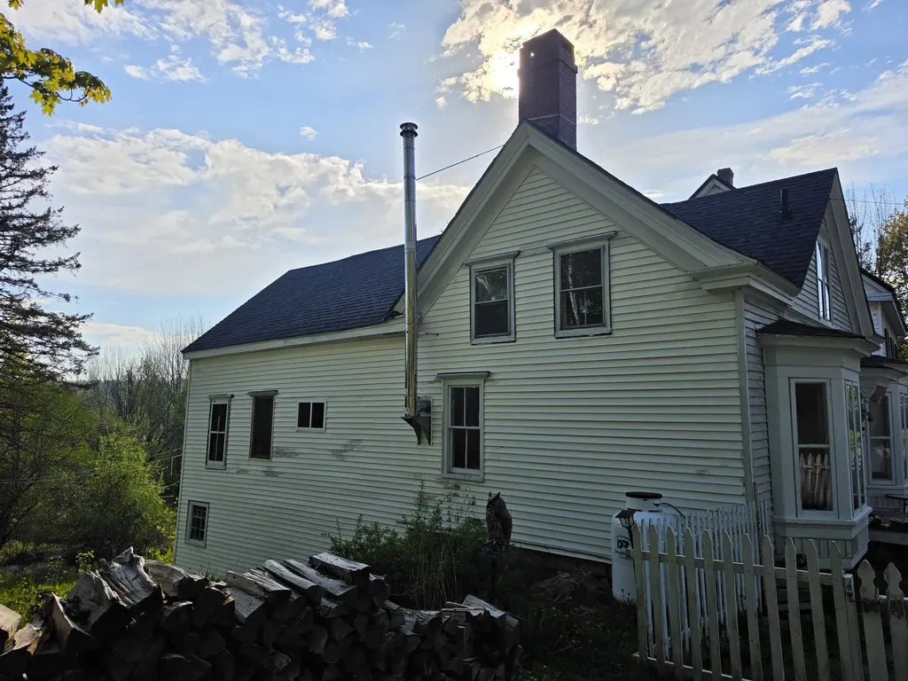 900 Main Street Calais ME 04619